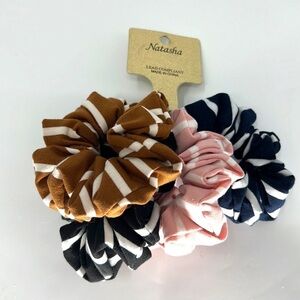 Natasha hair scrunches NWT